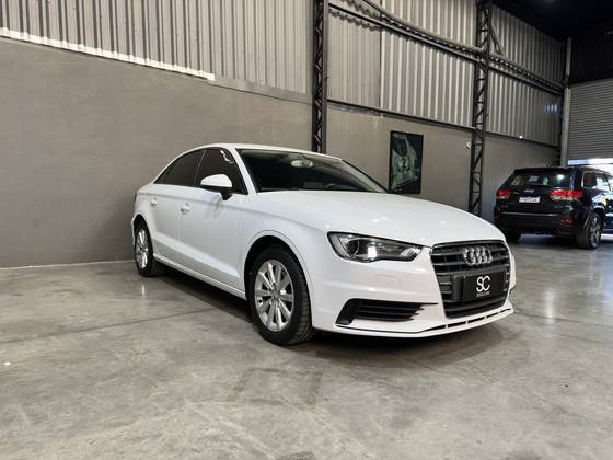 AUDI A3 1.4 TFSI SEDAN ATTRACTION 16V GASOLINA 4P S-TRONIC